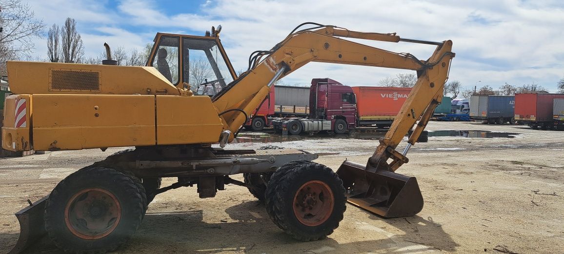 Excavator Atlas de 8 tone