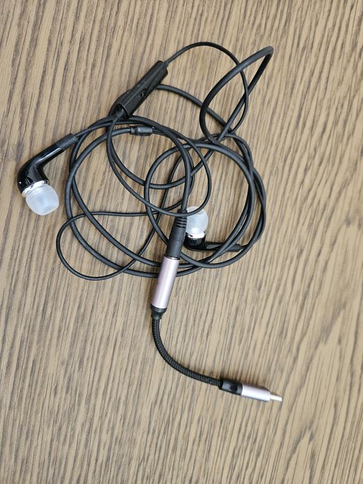 Adaptor tip C pentru căști