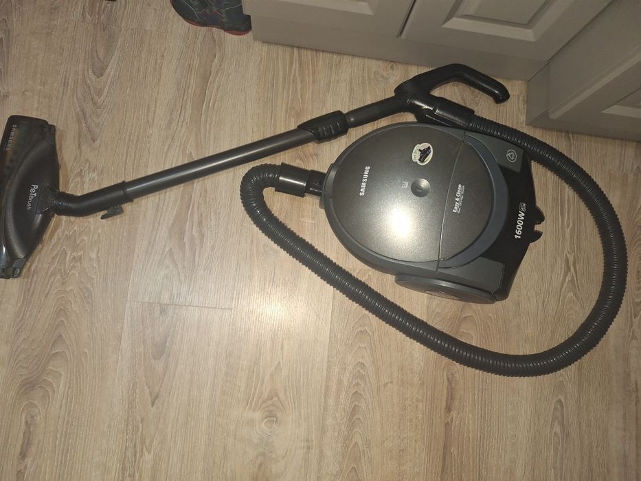 Срочно продается пылесос