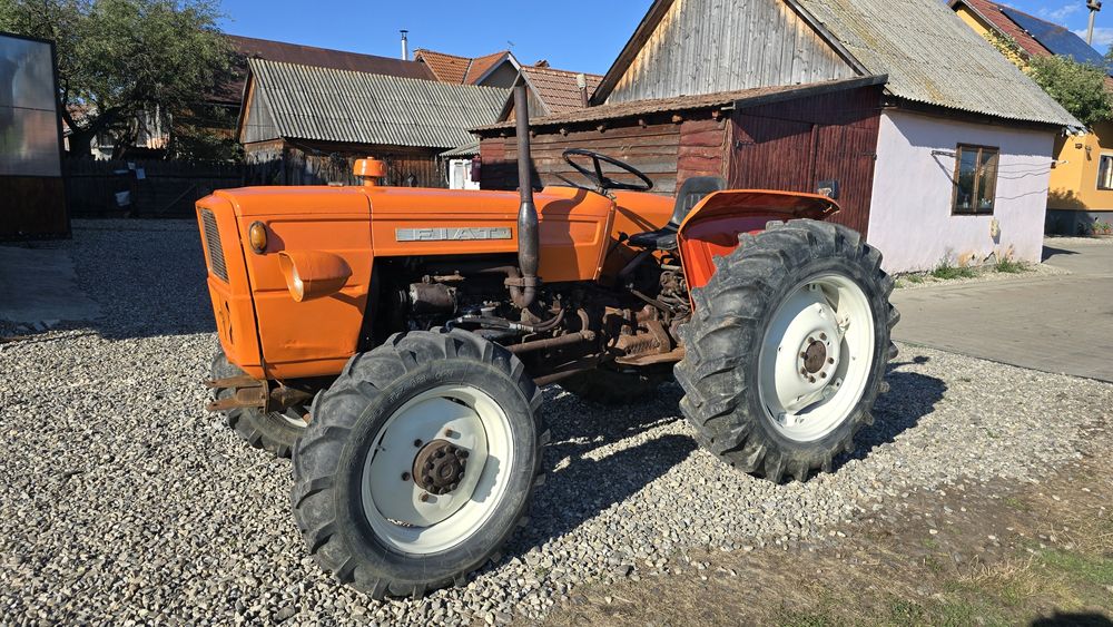 Tractor 4x4 Fiat 45-cai servo