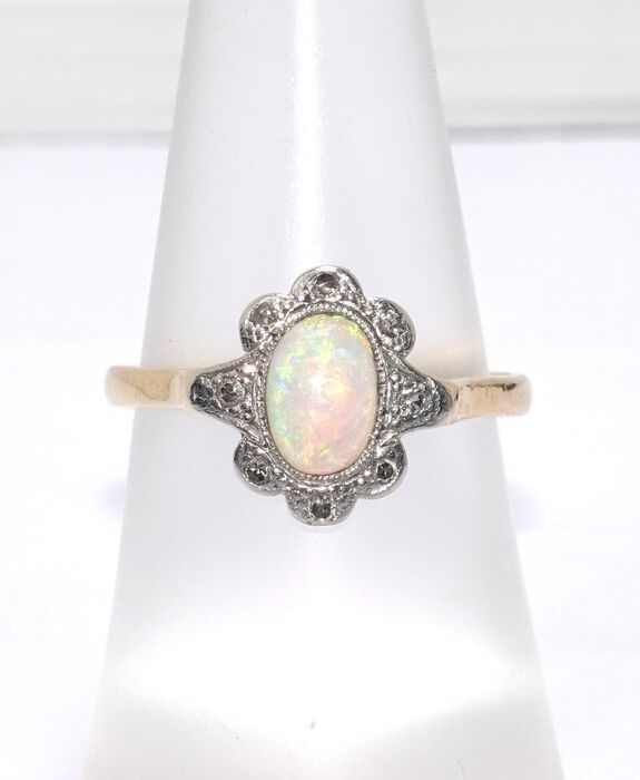 Inel aur 18 și platina cu diamante și opal natural cu certificat