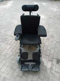 Продам инвалидную коляску с электрическим приводом