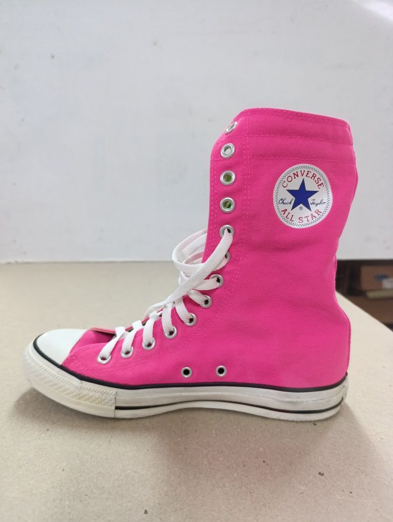 Обувки converse чисто нови 40 номер