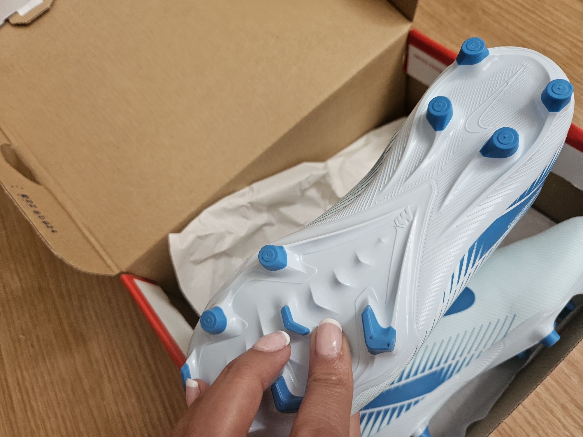 Детски бутонки Nike нови!