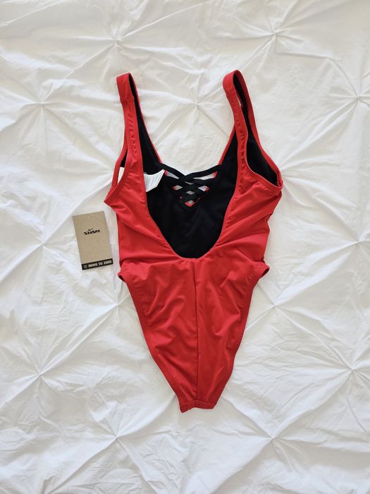 Costum de baie Nike Swim Sneakerkini U-Back One Piece