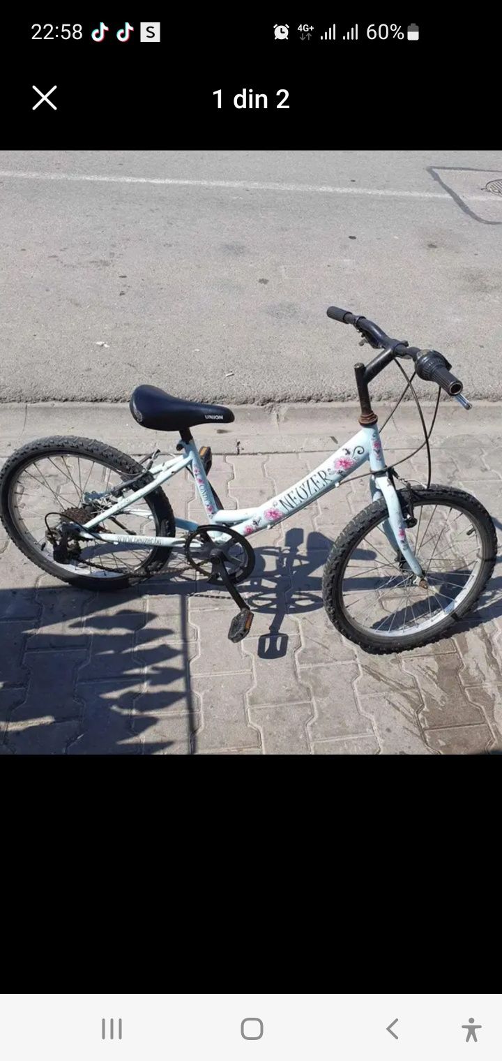 Bicicleta de copii medie