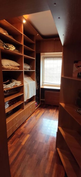 Продаётся дом 6.4 соток ор-г Азербайджанский центр