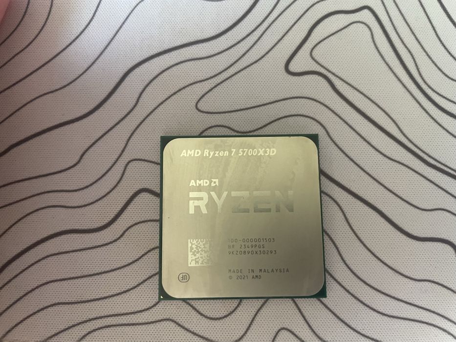 Msi MAG B 550 Tomahawk Ryzen 7 5700x3d 32 gb 2x16 4000mh kingston