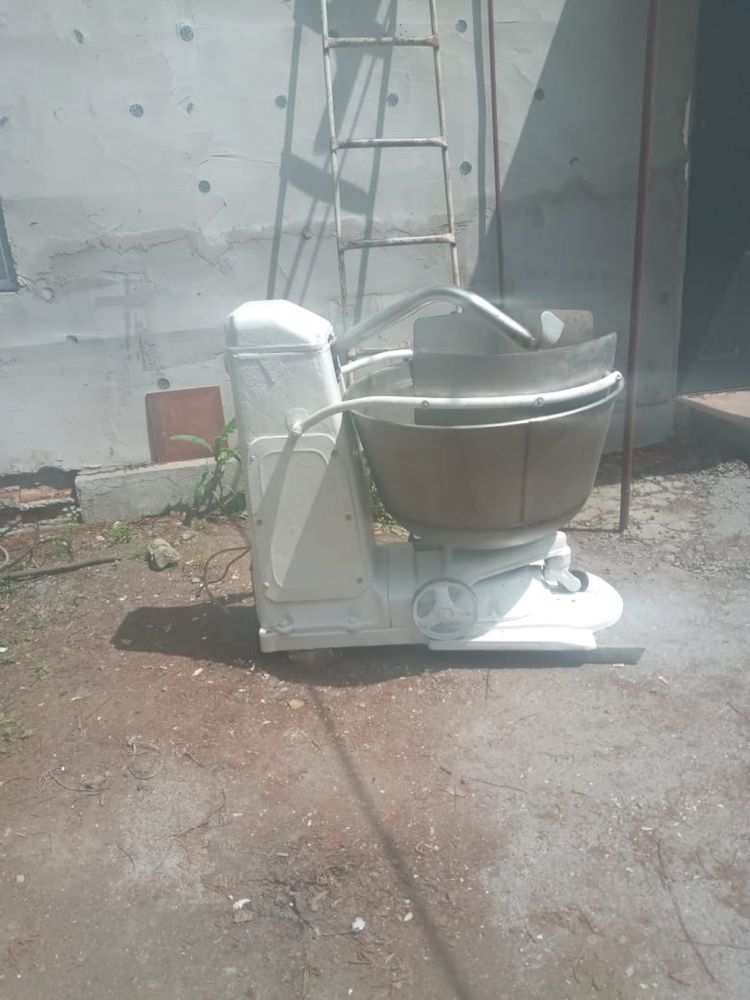 Продам тестомес