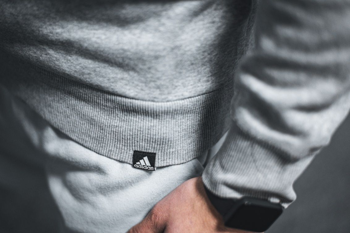 Adidas суичър  S мъжко