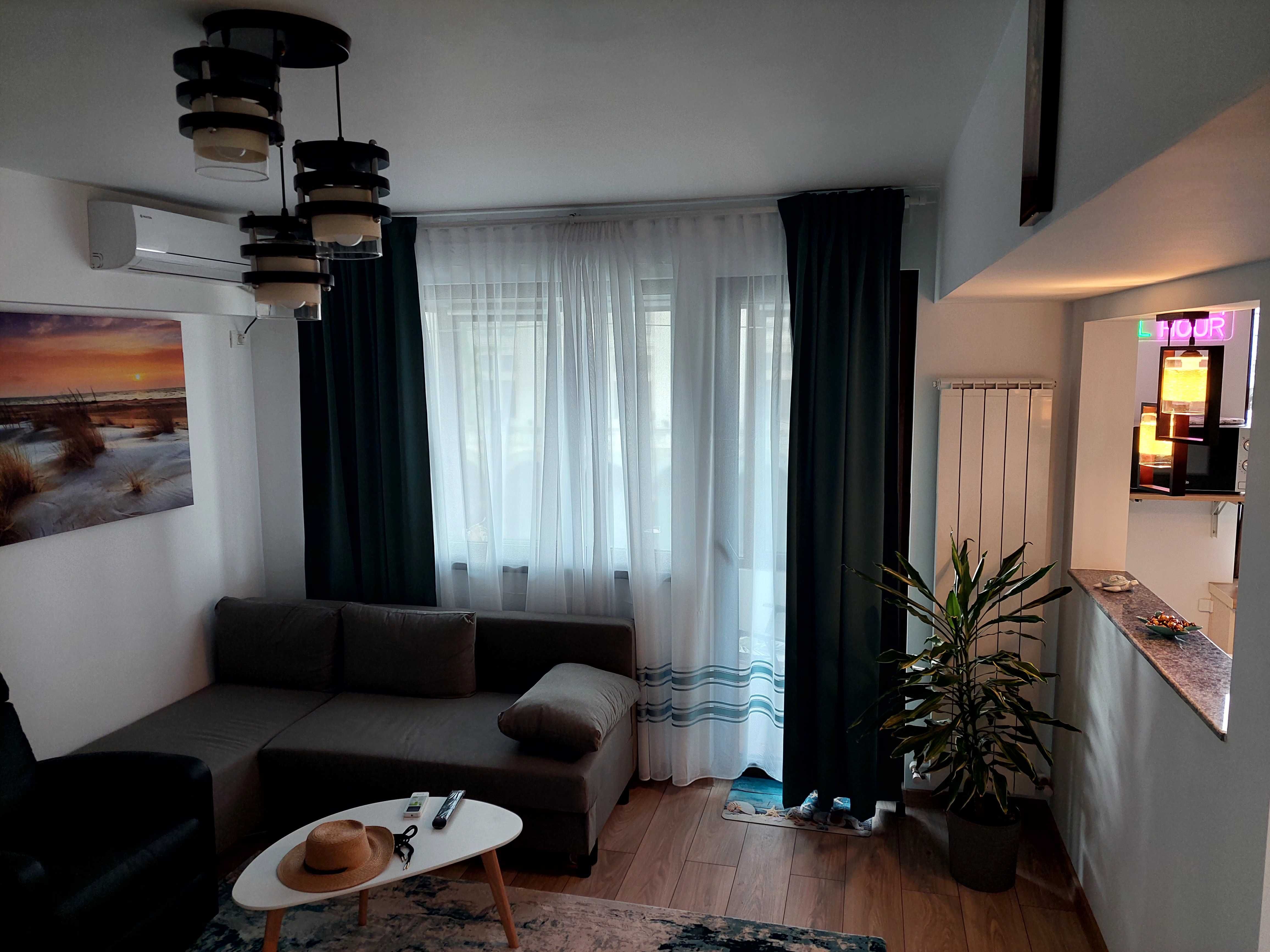 Constanța , 2 camere, Piața OVIDIU