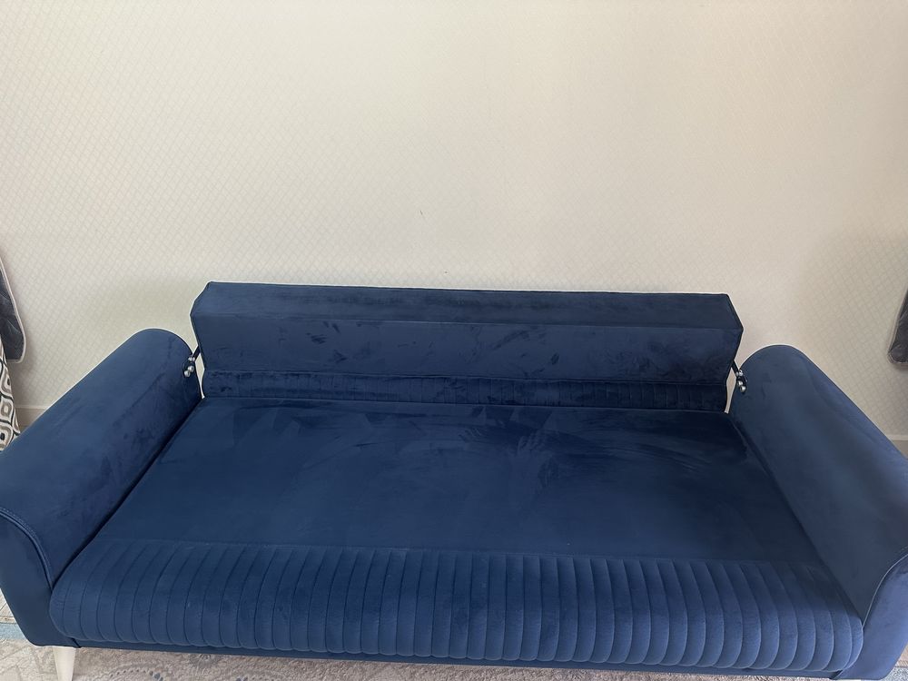 Диван от Weltew Home