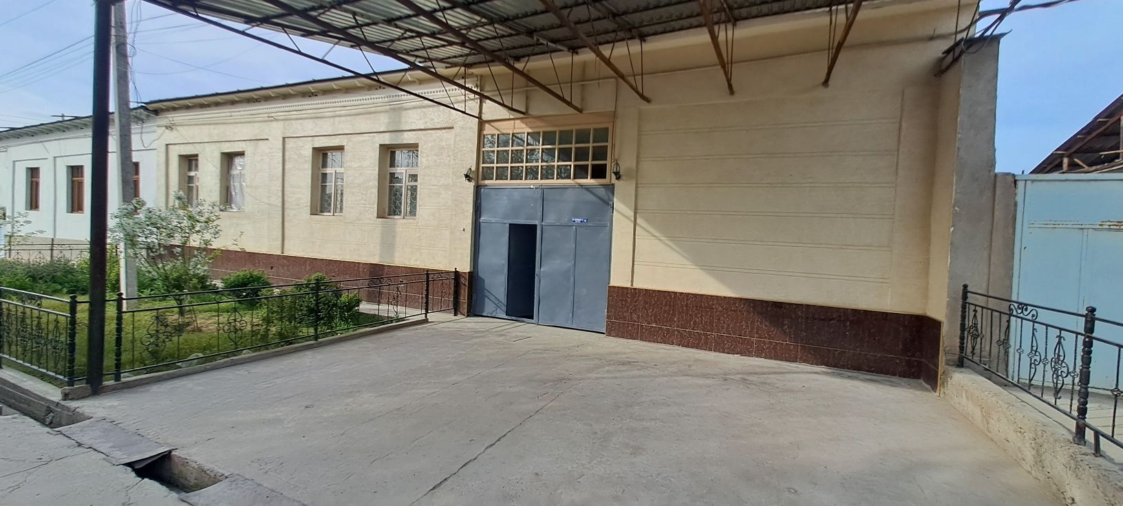 Nazarbek kotta ittifoq hovli