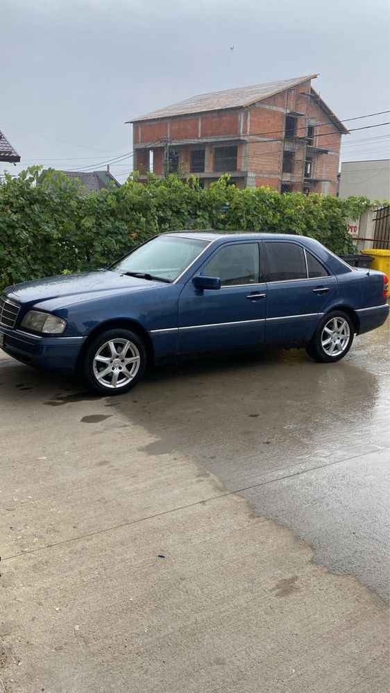 Mercedes-Benz C class 180