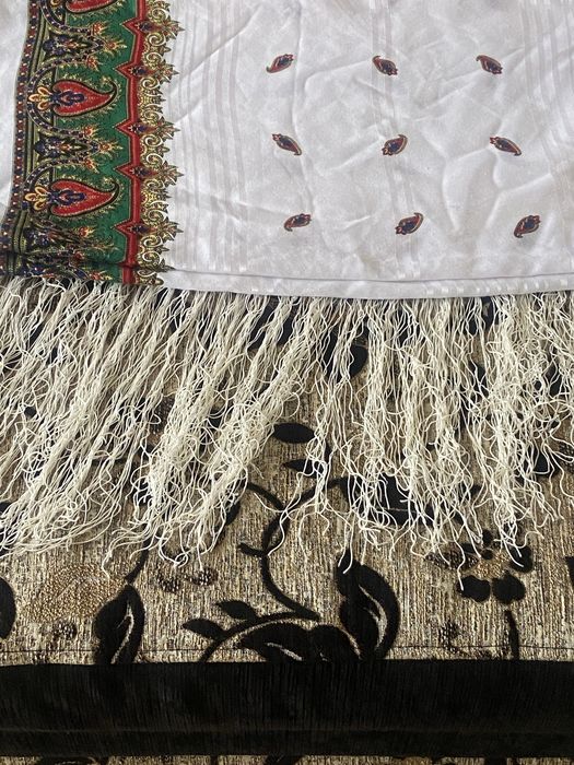 Жас келинниін орамалы