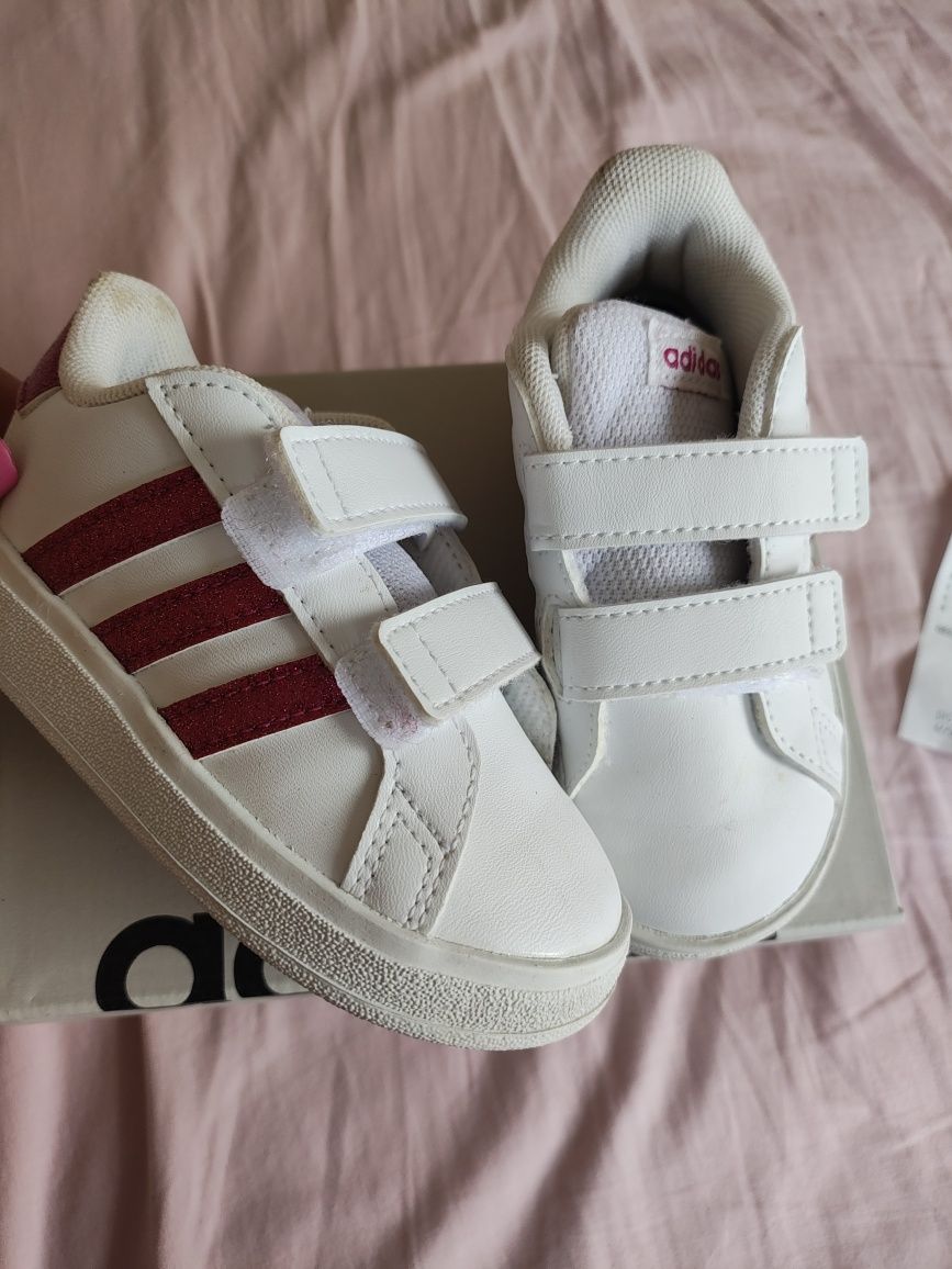 Adidas детски маратонки