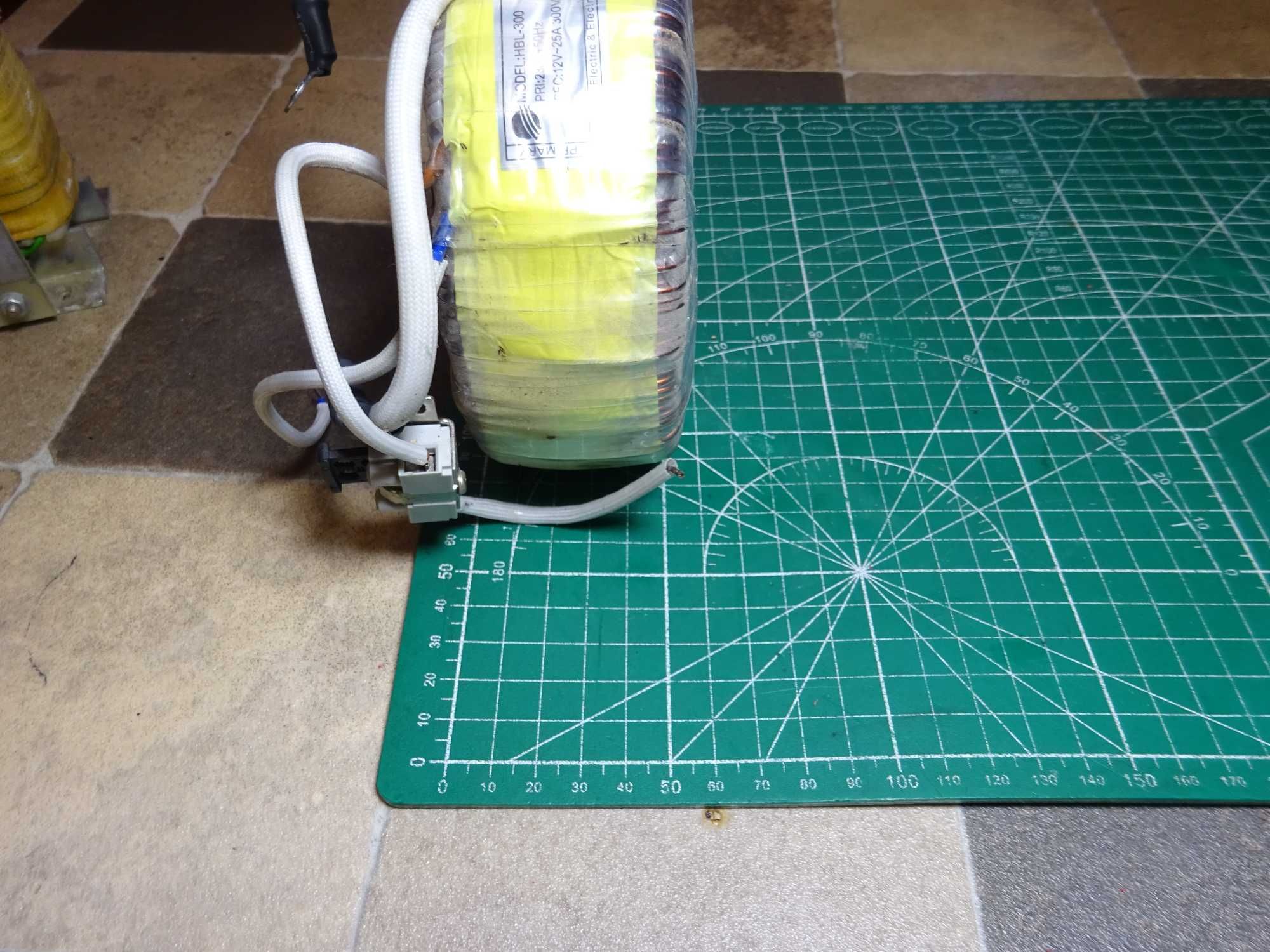 Transformator trifazat 24v