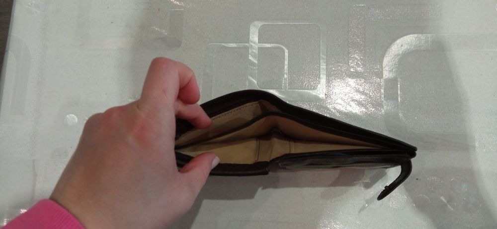 Мъжки портфейл естествена кожа