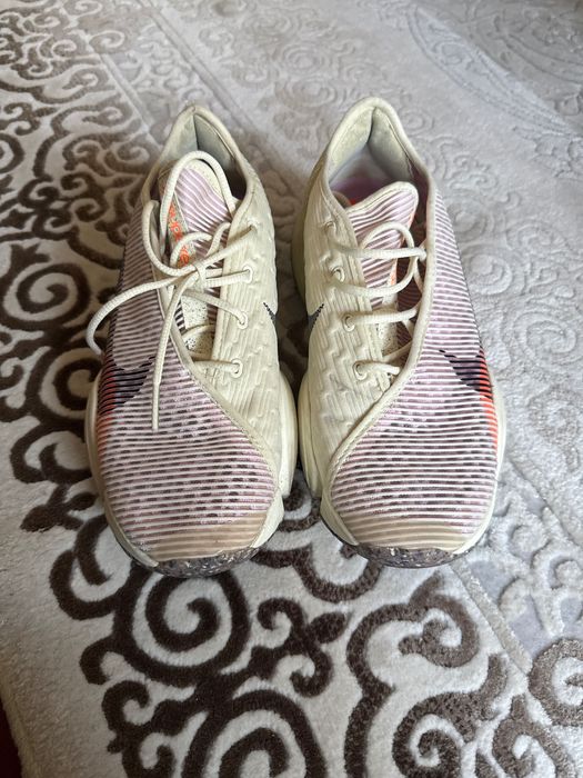 Adidași Nike Air 200m damă