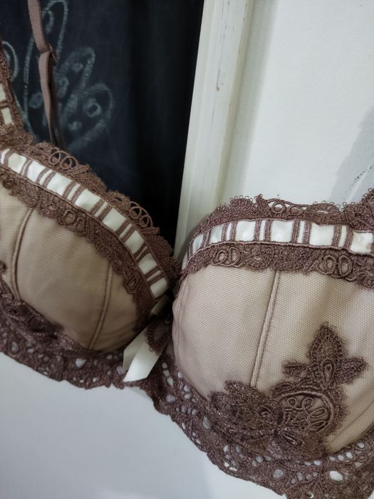 Sutien model superb din dantela mărimea S