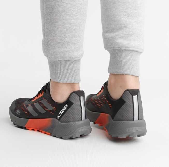 Оригинални маратонки * ADIDAS TERREX 320 * EU45 1/3