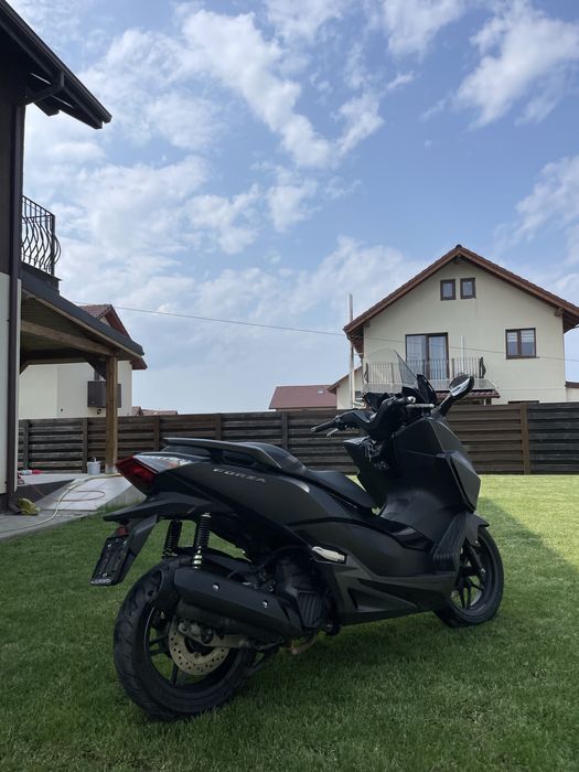 Scuter Honda Forza 125