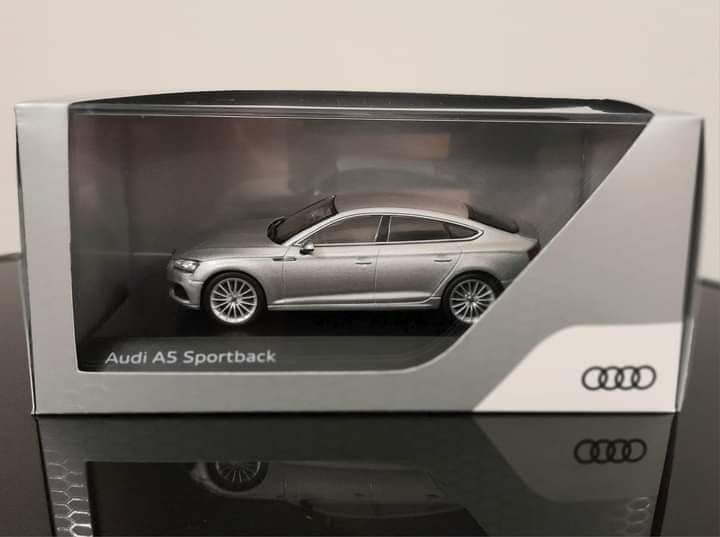 Audi A5 Sportback 1:43 Minimax