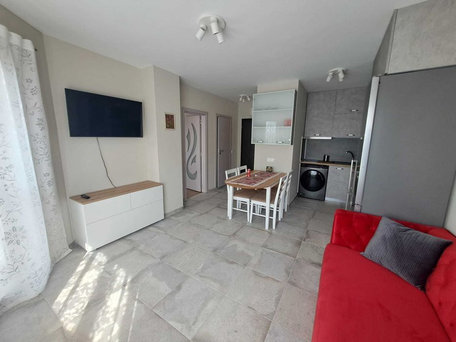 Дава се под наем Двустаен апартамент в София, Бъкстон - 50 кв.м за 475 € - Снимка #2