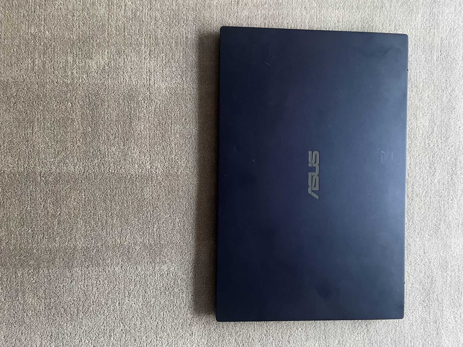 Мощен лаптоп ASUS B1500