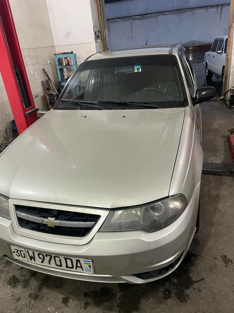Nexia sotiladi 1.6