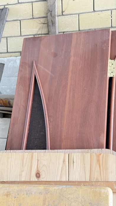 Продам межкомнатные двери