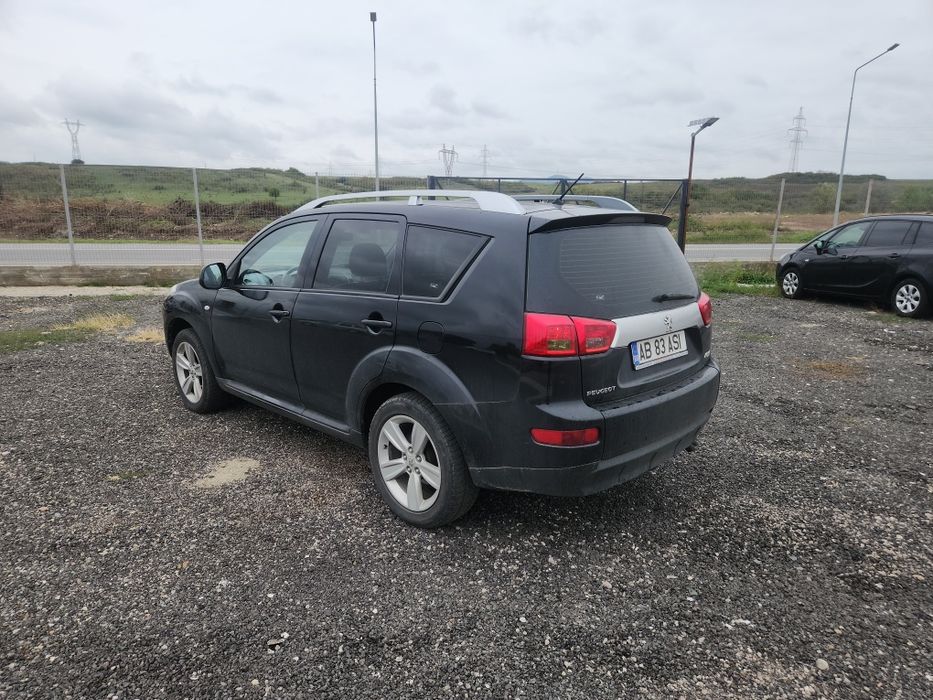 Peugeot 4007 Diesel 4X4, 4x2  la buton 7 locuri Unic proprietar