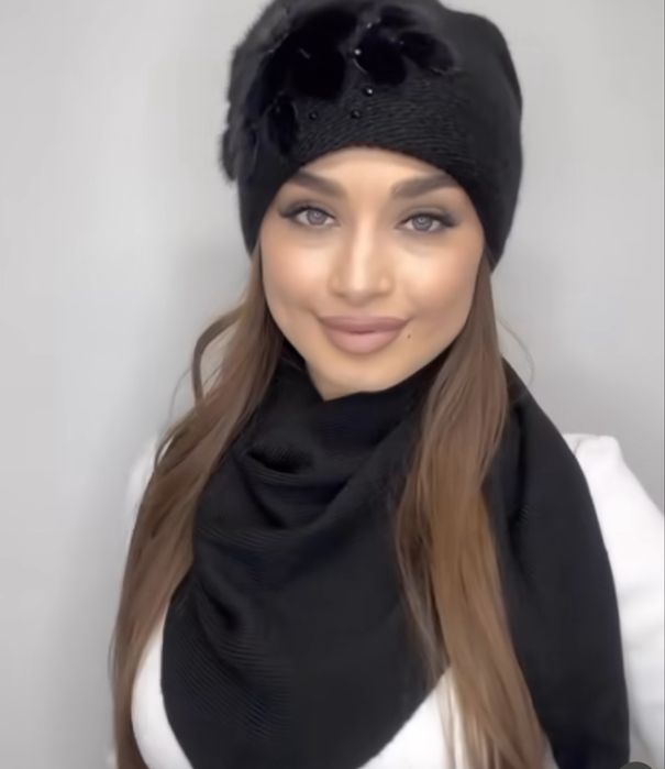 Продам комплект шапка+косынка, зима