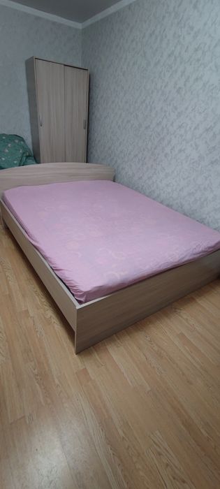 Кровать двуспальная