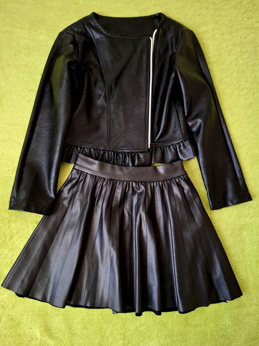 Set imitatie piele geaca si 2 fuste
