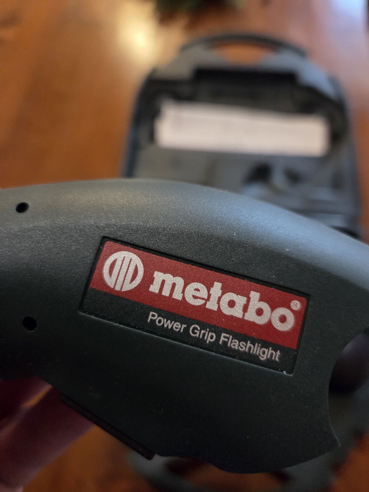 Винтоверт,Metabo Power grip + Flashlight