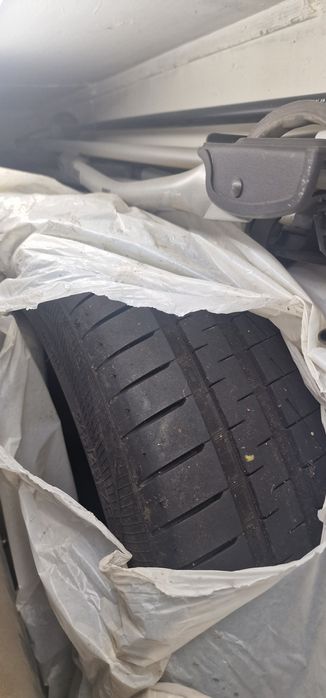 Set 4 anvelope vara 245 45 19 Continental