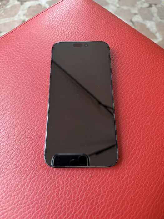 iPhone 15 Pro Max 256GB Titanium Black– Перфектно състояние!