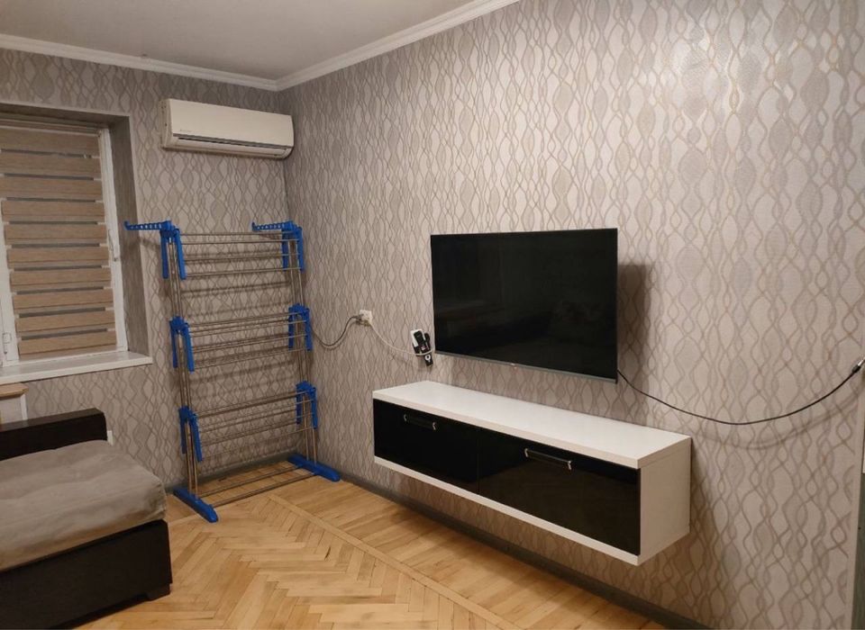 2/2/5 Новомосковская кафе Вечер, кирпичный дом 40м2 есть арендатор 470