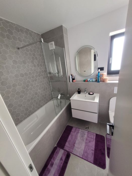 Apartament de inchiriat în centrul orasului Sirajardin