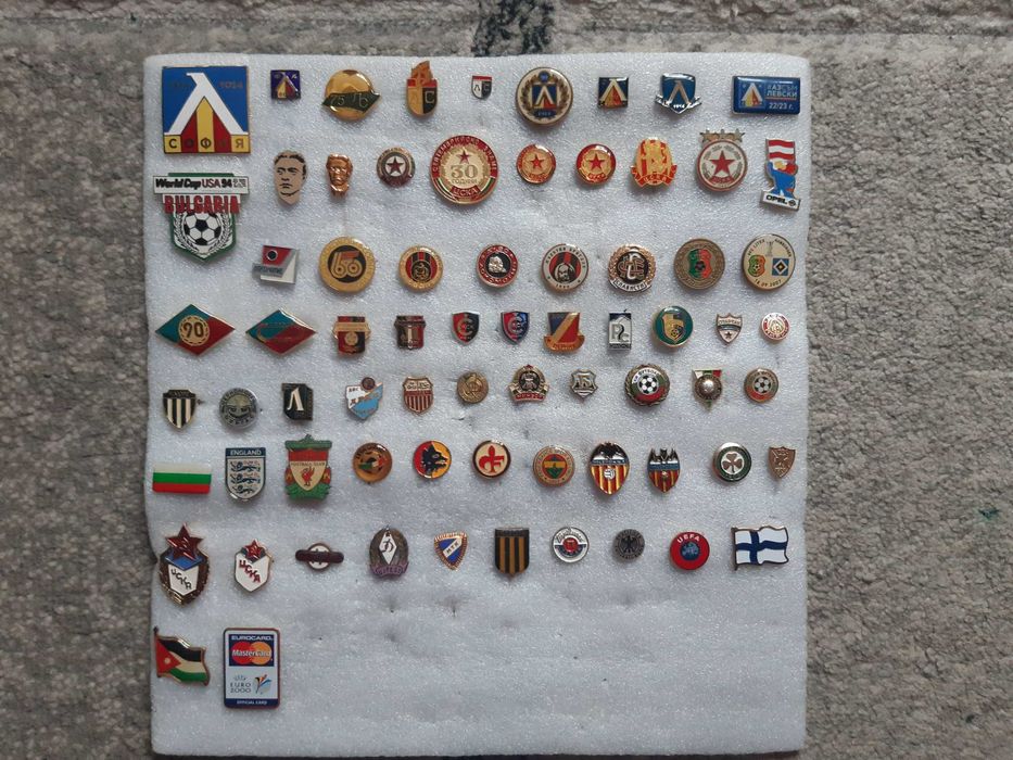 Колекционерски футболни значки