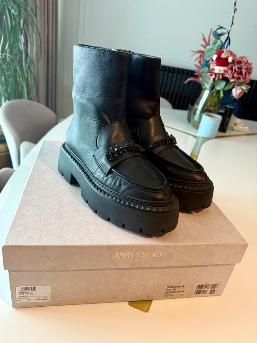 Ghete cu platforma Jimmy Choo