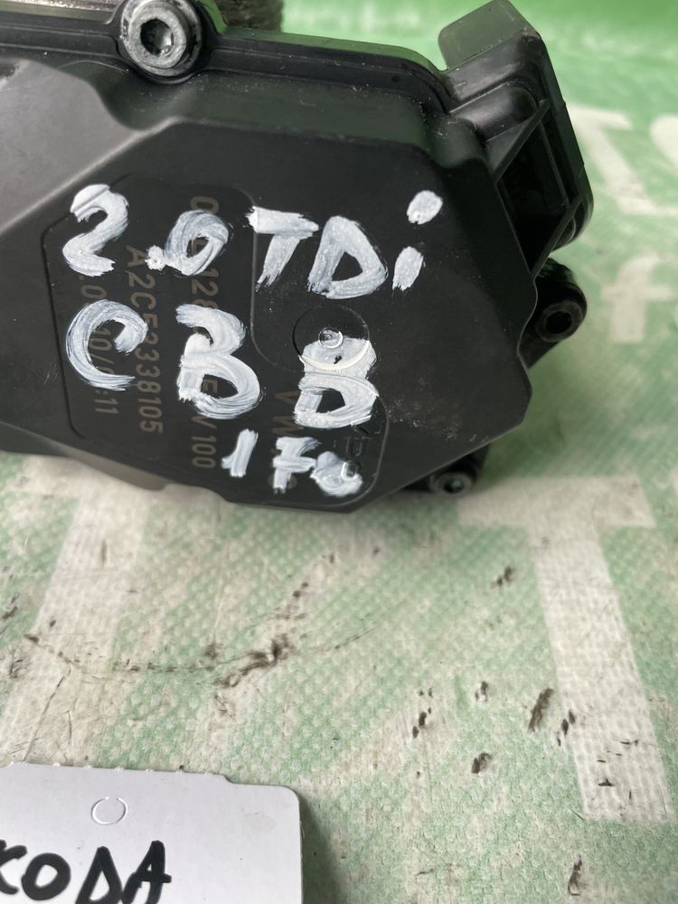 Clapetă accelerație Skoda Superb 2.0 tdi CBB 170 cp