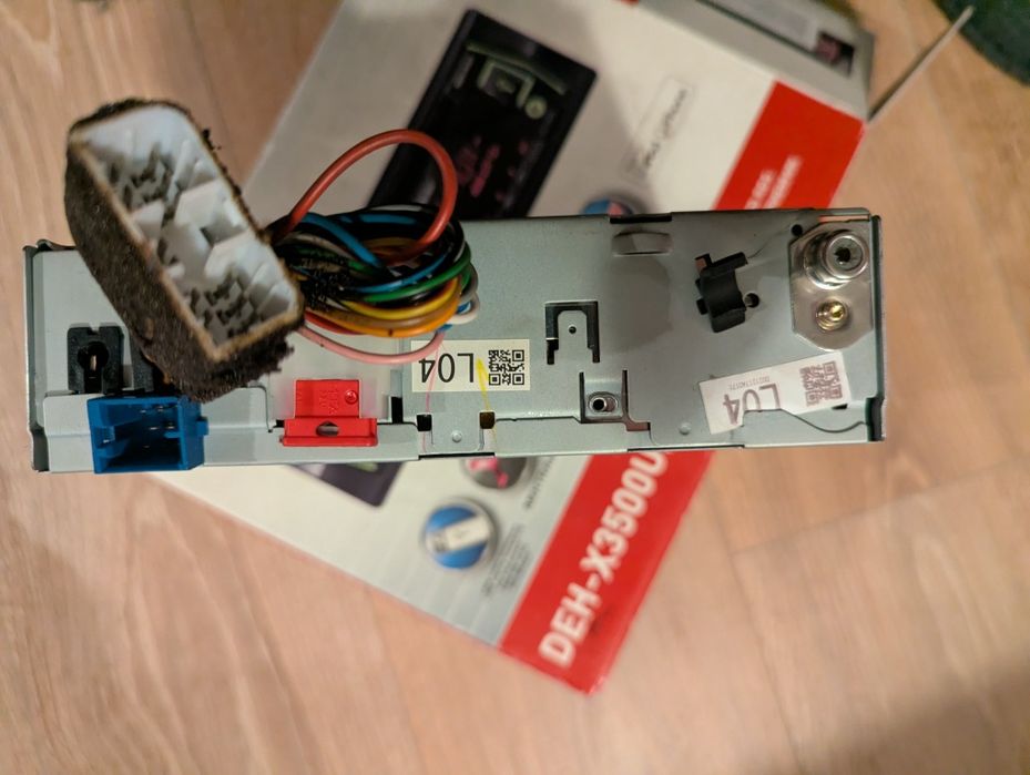 Радио от Субару Форестър