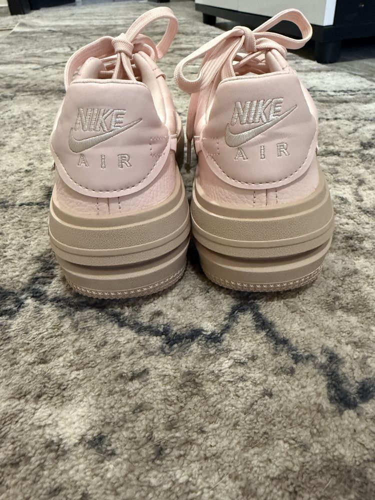 Дамски маратонки Nike Air Force 1 Platform