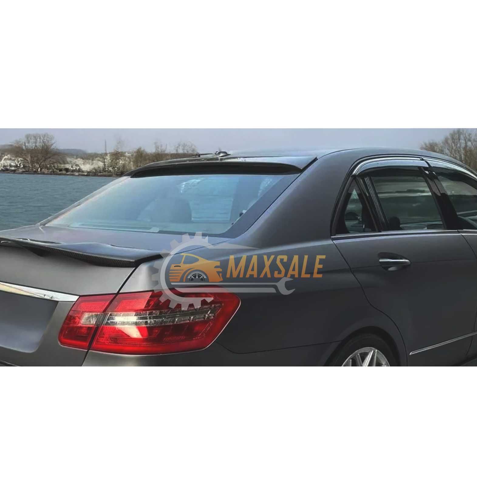 Заден спойлер за таван голям вариант на Mercedes E class W212