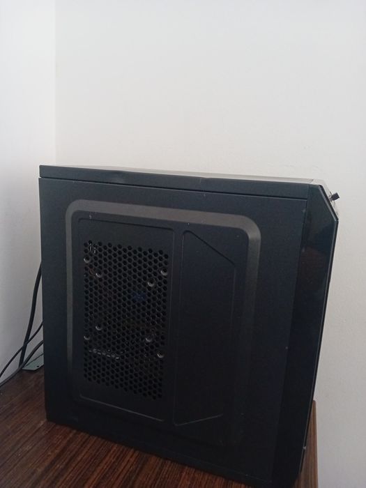 Pc gaming E3-1241 (i5 7400) 16 gb ram ssd gtx1060 6gb