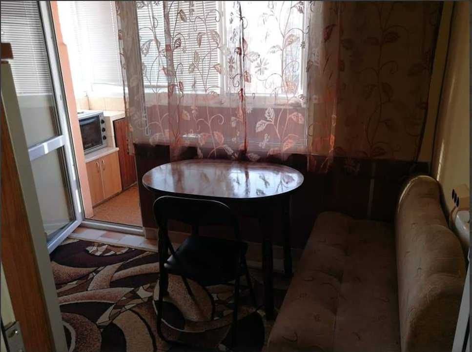 Двустаен обзаведен апартамент в квартал Владиславово-Касабова