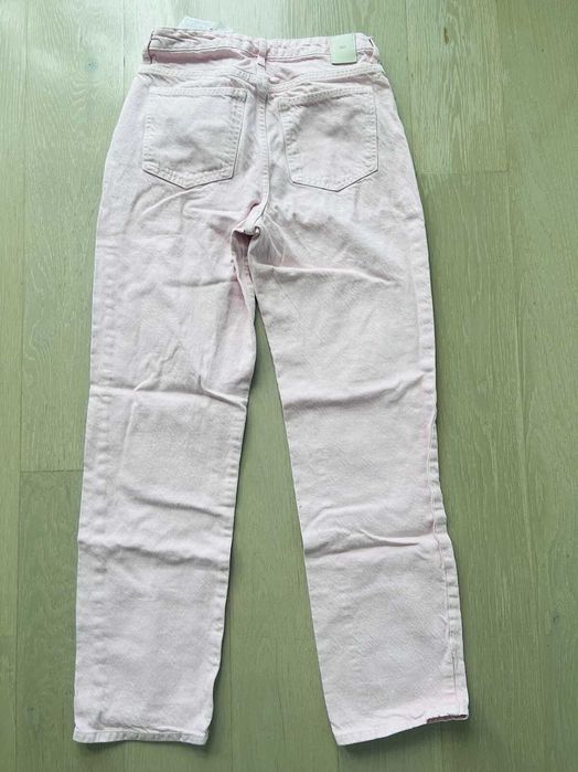 FLASH SALE! Zara Super High Waist Straight Leg Jean