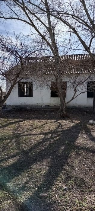 Продам Дом на разбор